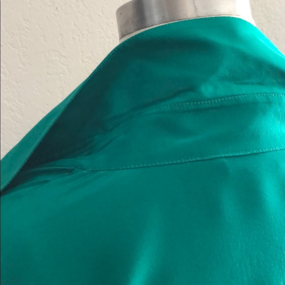 Trina Turk bright green silk summer shirt L - Picture 6 of 7